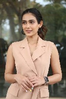 Aakanksha Singh Pichers